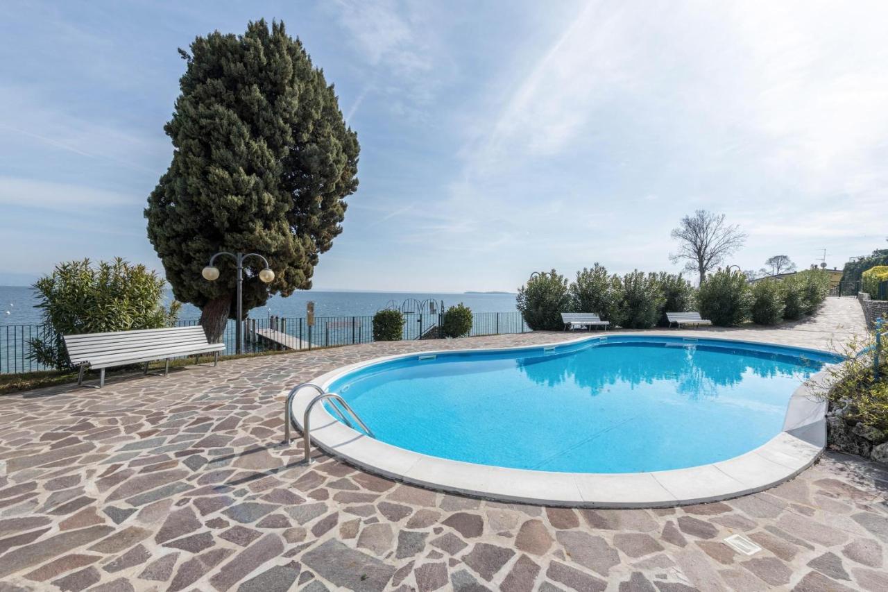 On The Beach Lake View Manerba del Garda Buitenkant foto