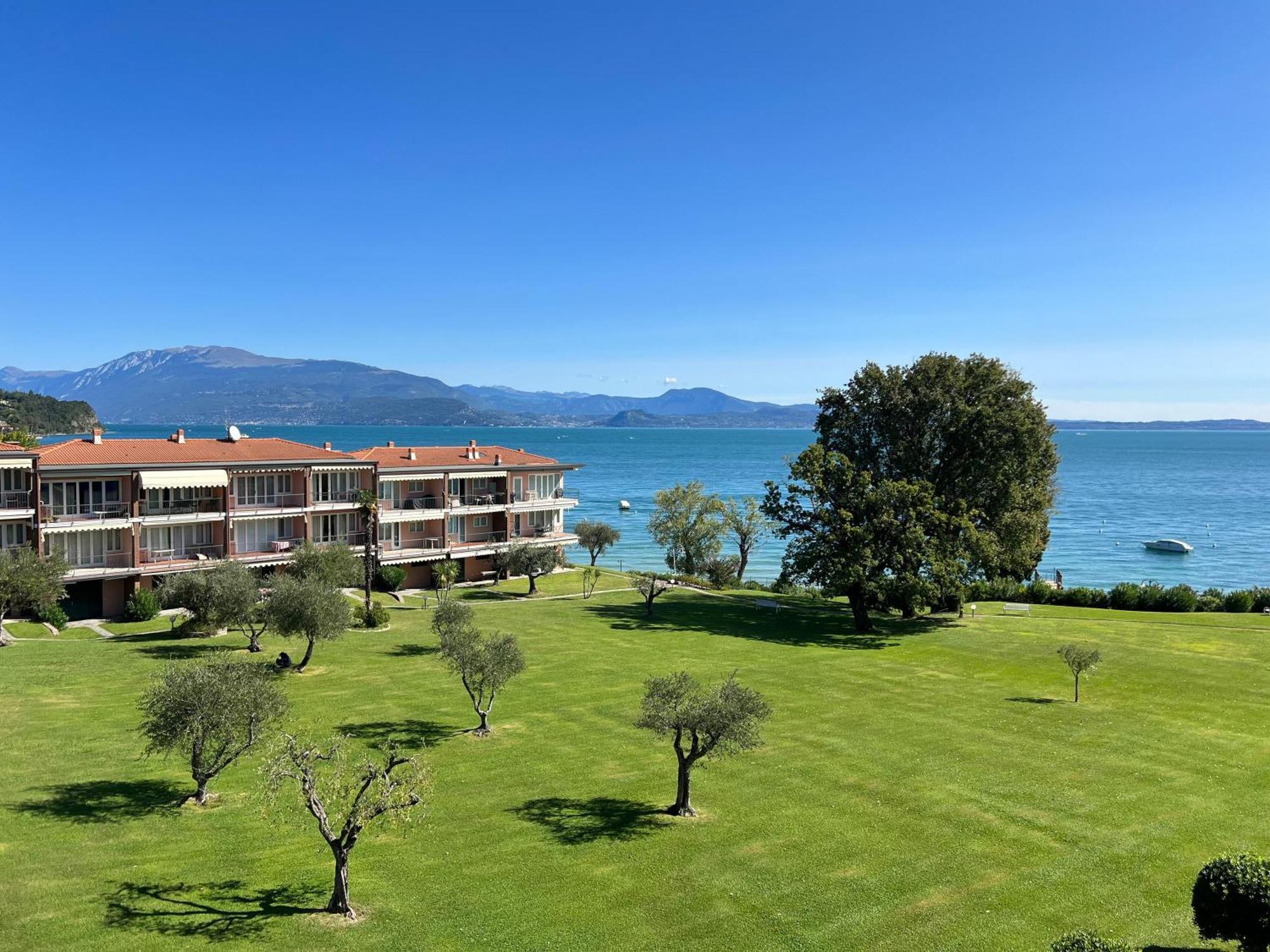 On The Beach Lake View Manerba del Garda Buitenkant foto